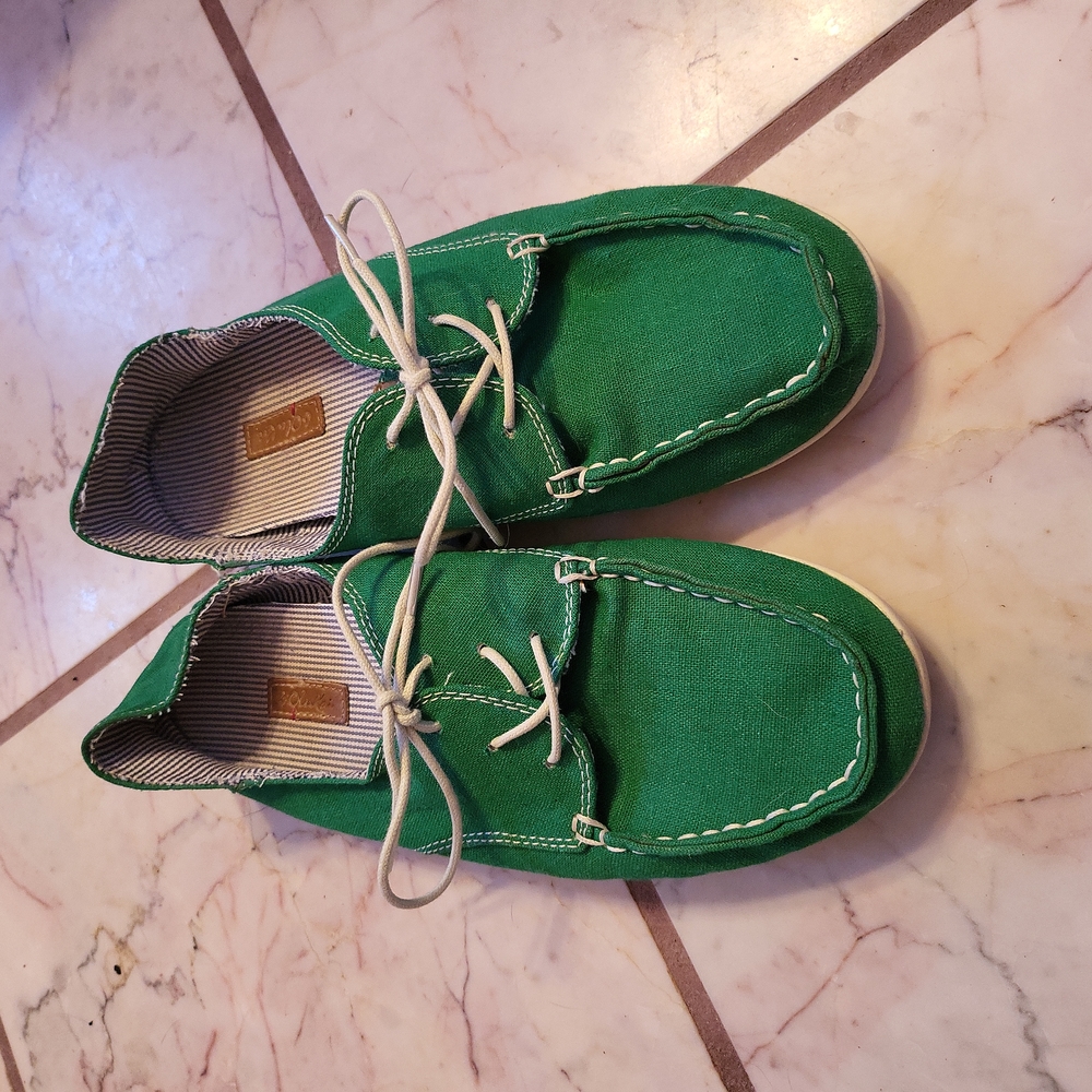 Olukai Canvas Shoes